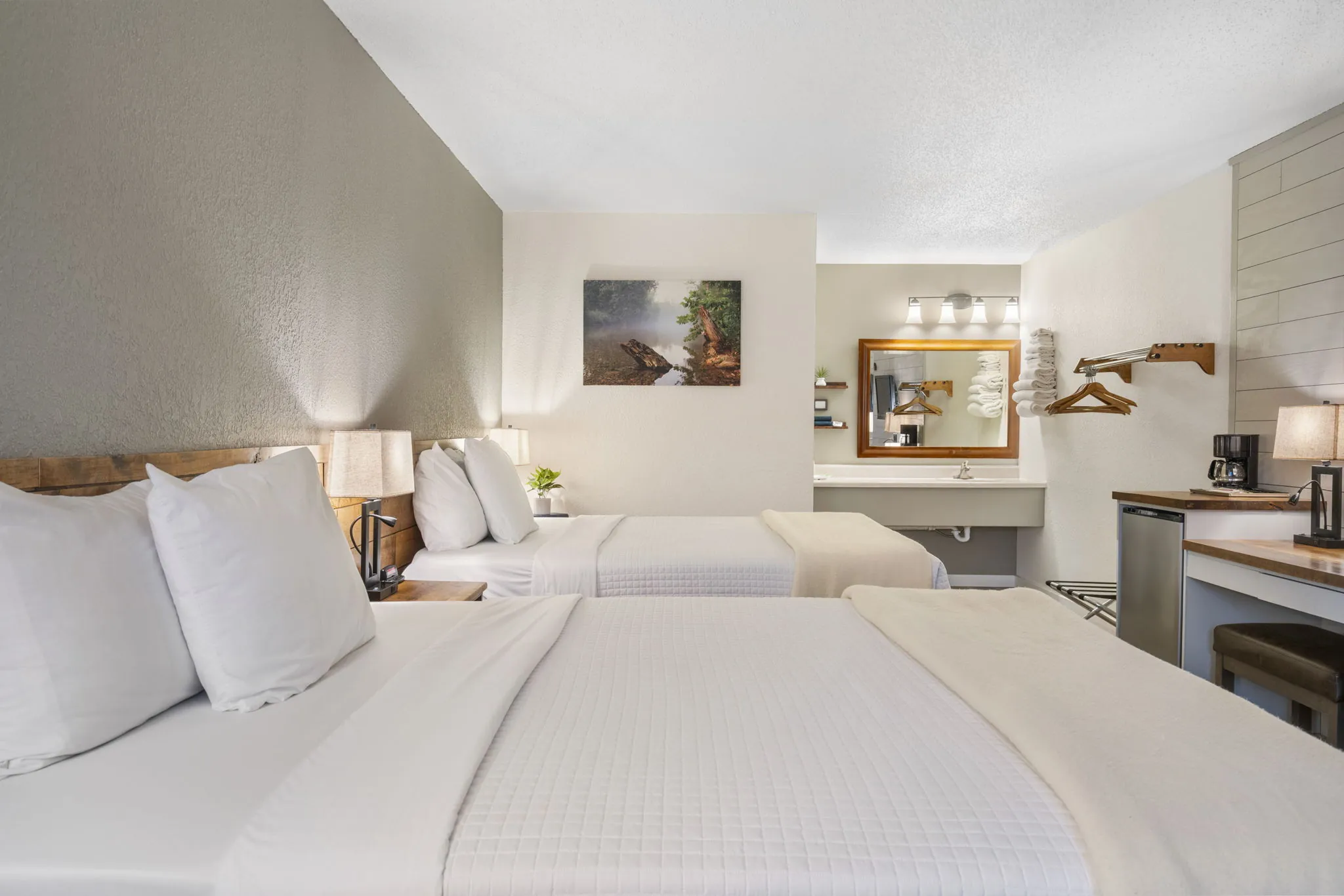 Room details in a Double Queen Room