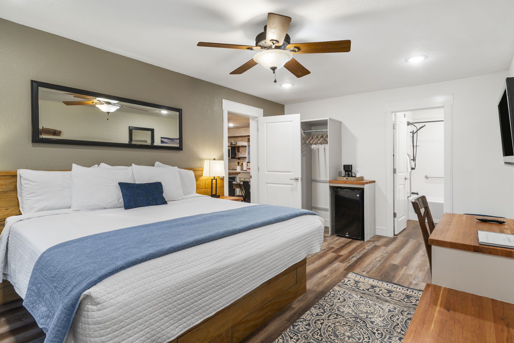 Second king bedroom in the Two-Bedroom Suite
